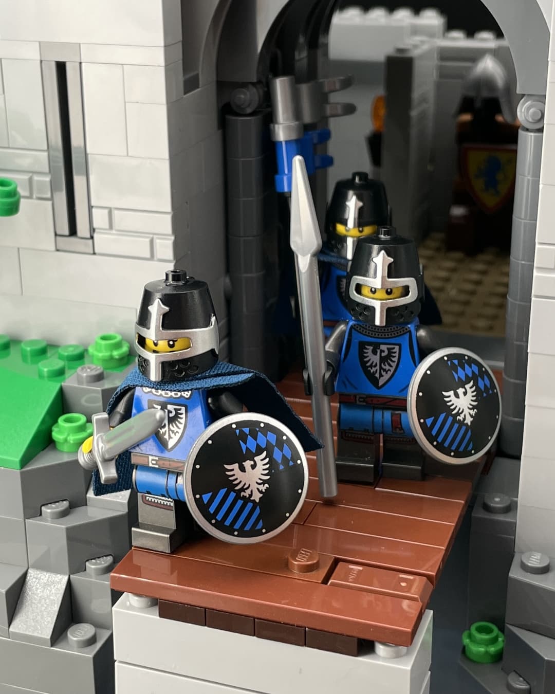 Round Shield with Falcon (blue) Print