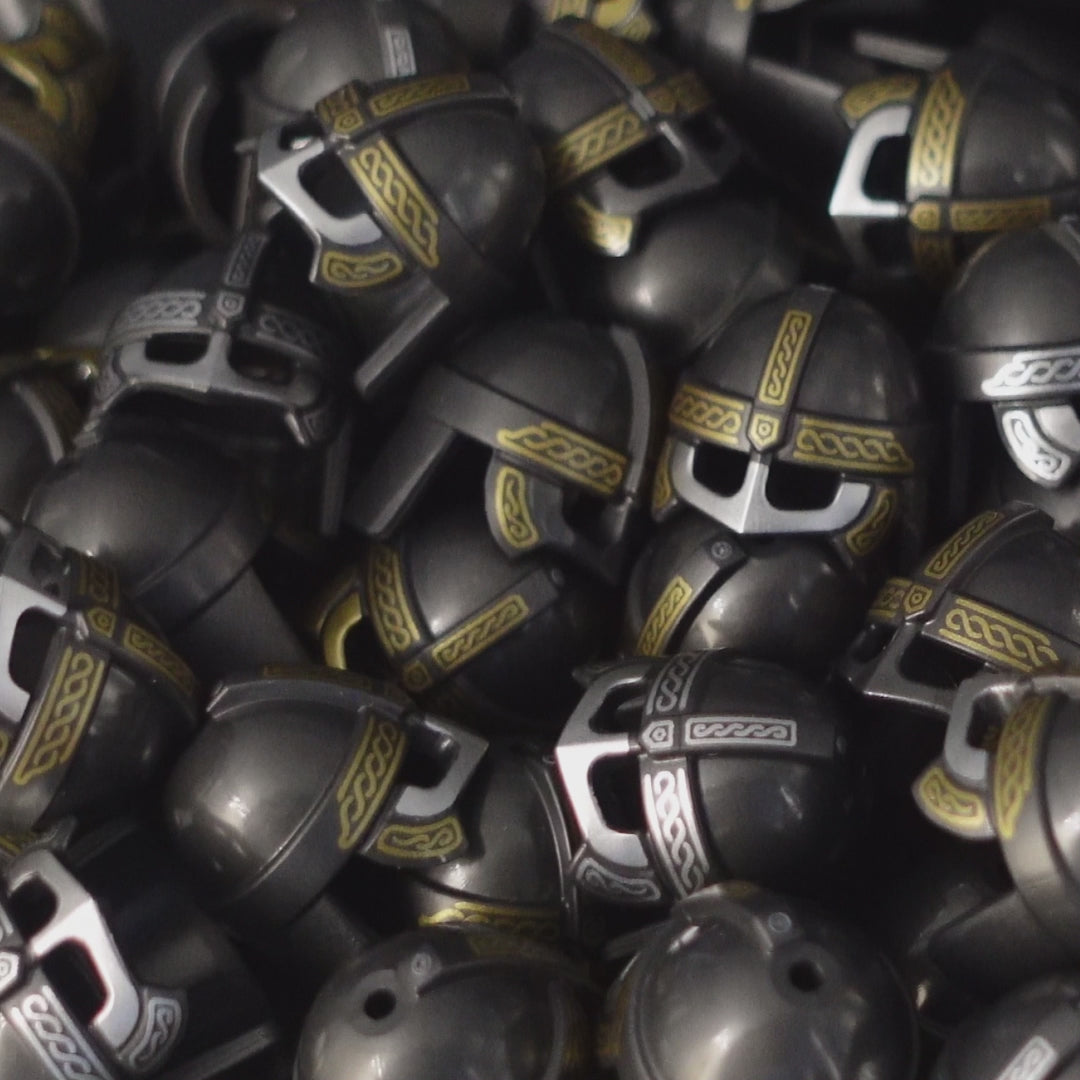 キングダム Viking Helmet Print – Cultbricks - Ferdinand Dorendorf